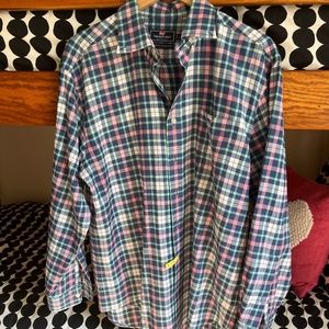 Men’s Vineyard Vines dress shirt
